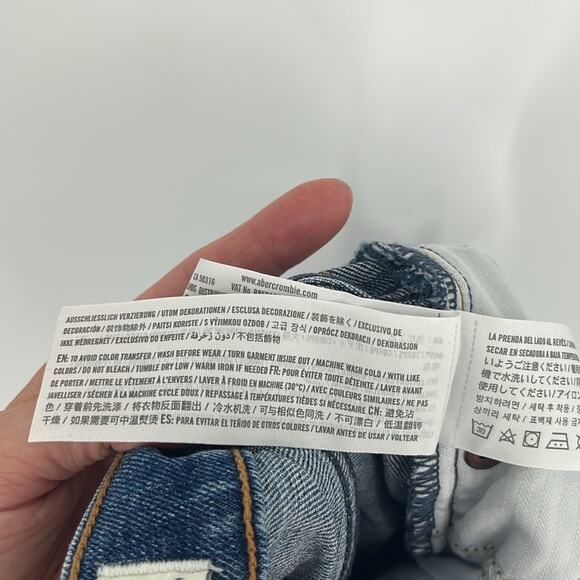 Abercrombie & Fitch The Mom High Rise Straight Jeans 25/0 XS Medium Wash - Picture 10 of 10
